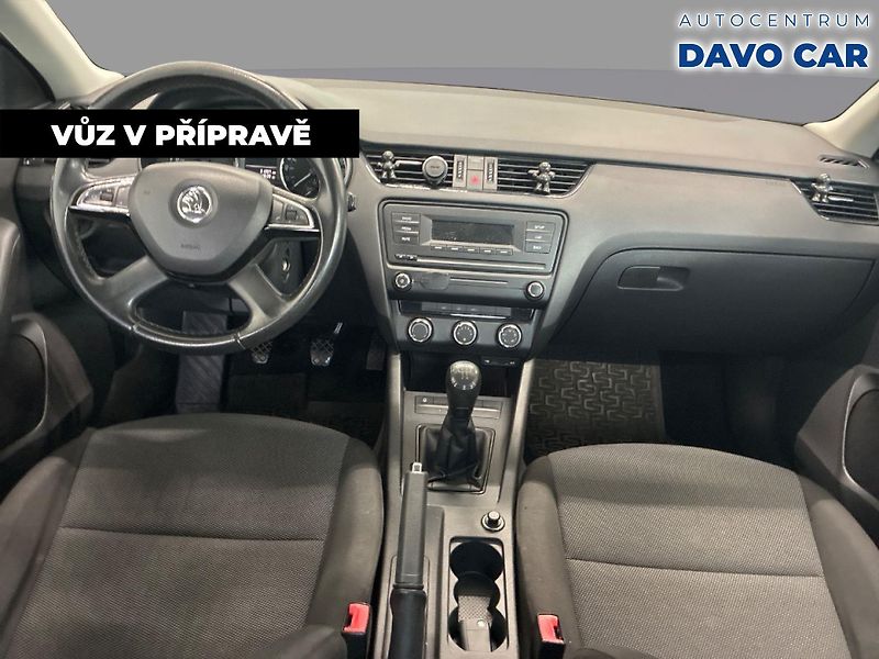 Škoda Octavia 1,6 TDI CZ Klimatizace - fotka 3 z 12