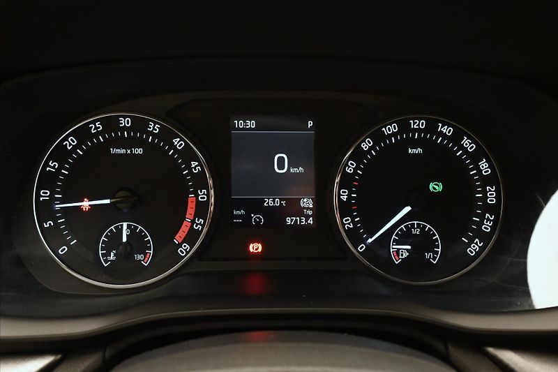 Škoda Octavia 2,0 TDI 110kW DSG Ambition Zár - fotka 16 z 29
