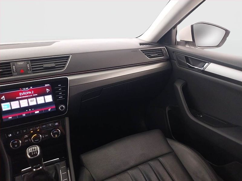 Škoda Superb (2019) Style 2.0 TDI, Serv.kniha - fotka 8 z 23