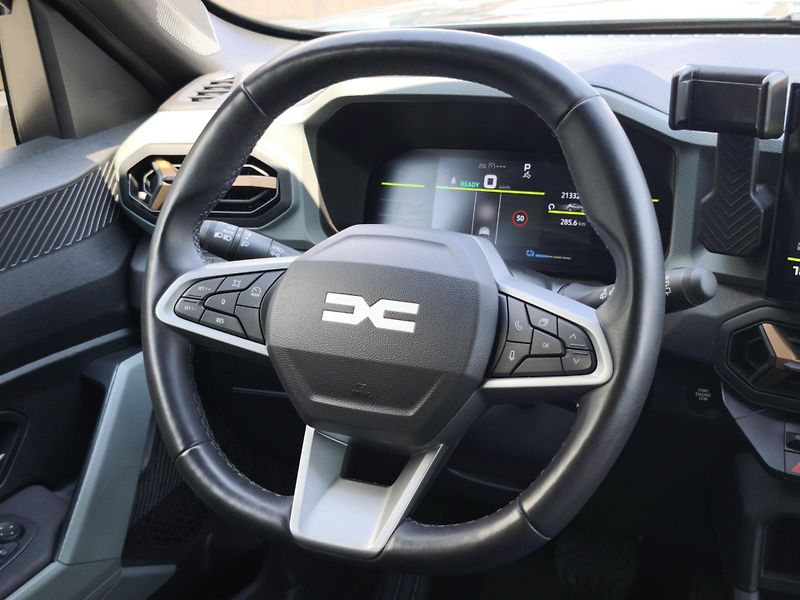 Dacia Duster 2024 ČR Extreme Hybrid 140 - fotka 8 z 27