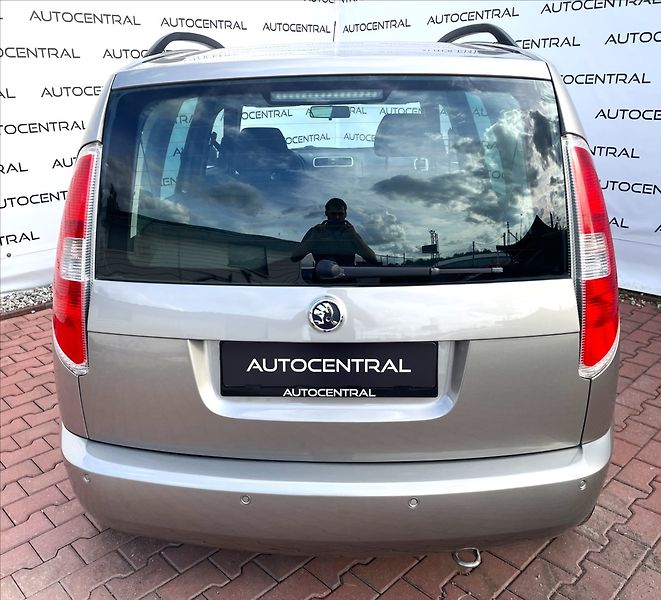 Škoda Roomster 1,4 i,16V,STK 4/28 - fotka 5 z 21