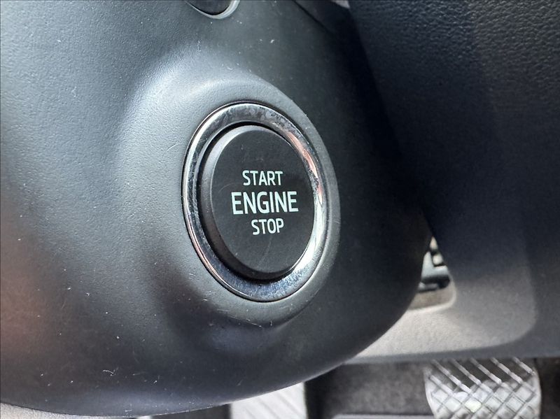 Škoda Octavia 1,5 TSI STYLE DPH 1maj původČR - fotka 31 z 50