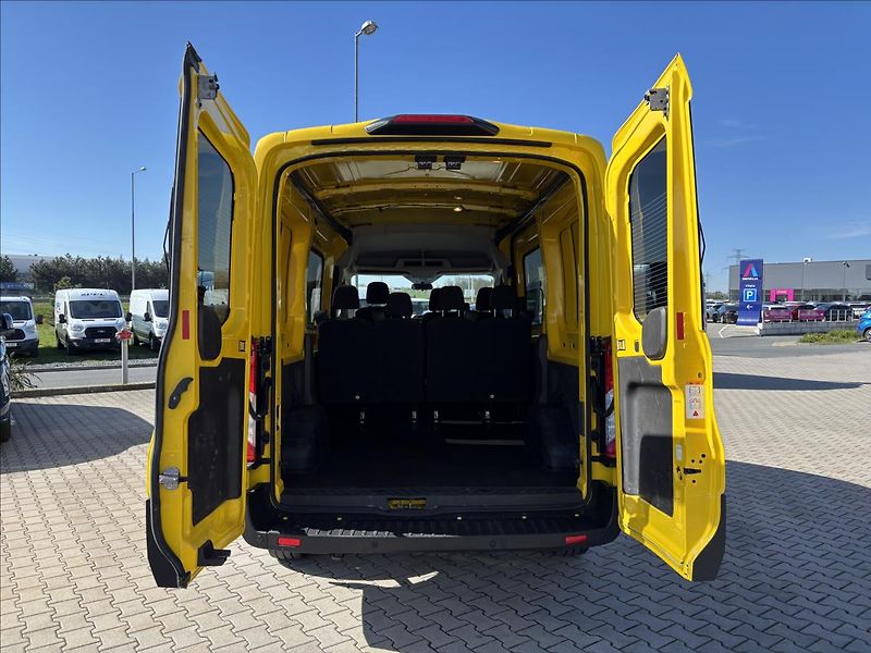 Ford Transit 2,0 EcoBlue Mhev 96kW K.Van L2 - fotka 10 z 33