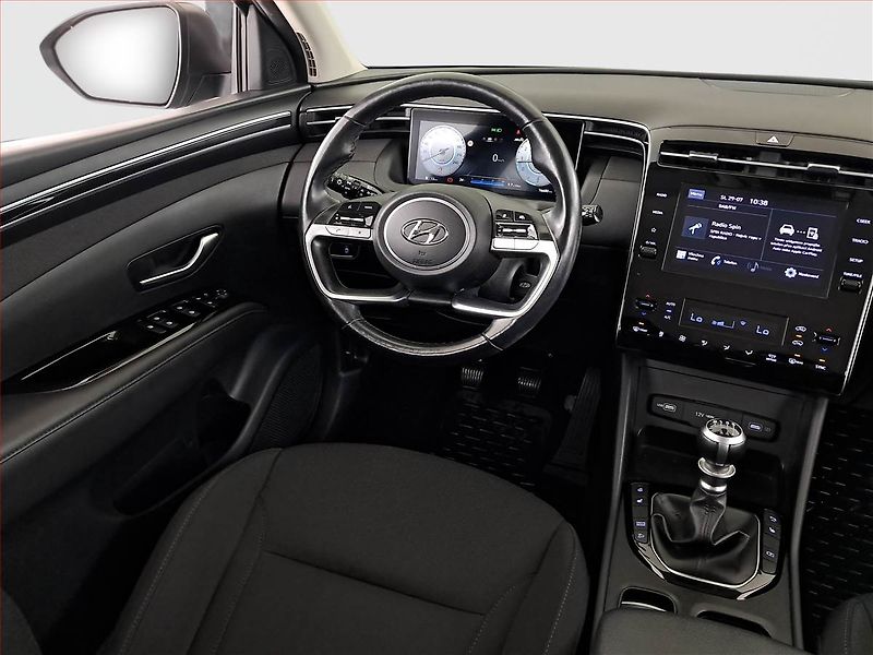 Hyundai Tucson (2021) 1.6 T-GDI - fotka 7 z 19