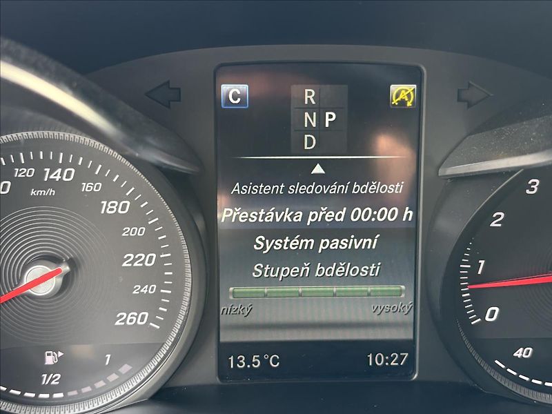 Mercedes-Benz GLC 2,0 250i 155kW 4M,AMG,Led,Navi - fotka 24 z 40