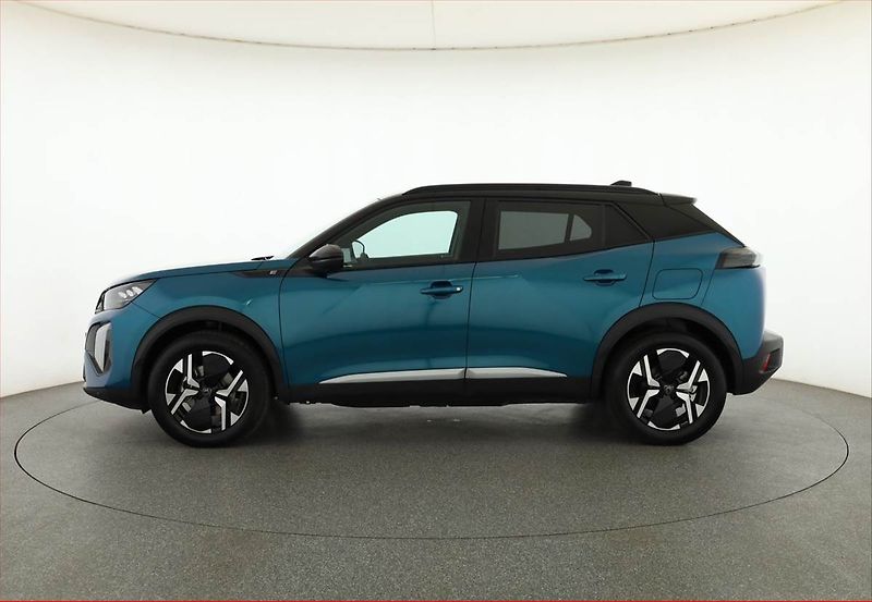 Peugeot 2008 (2025) 54 kWh, SoH 98%, digi klima - fotka 3 z 20