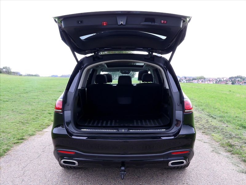Mercedes-Benz GLS 2,9 400d 4MATIC AMG CZ DPH - fotka 9 z 49