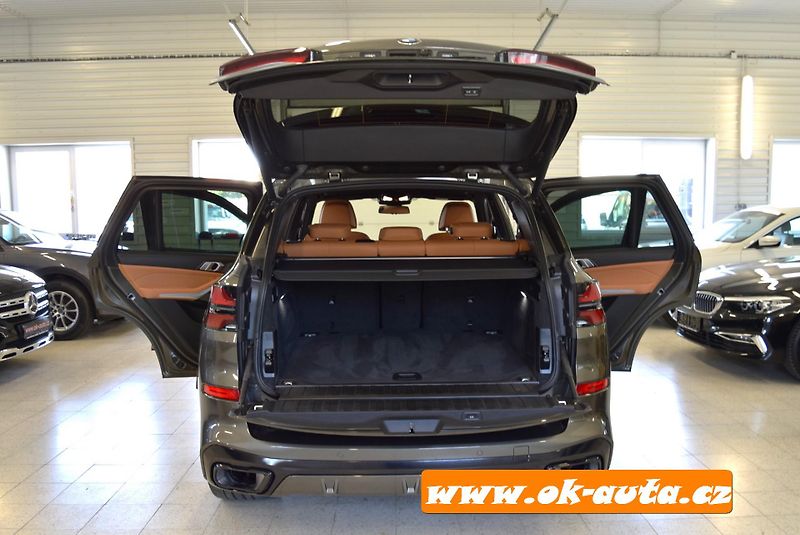 BMW X5 xDRIVE M SPORTOVNÍ PAKET TZ CZ - fotka 28 z 96