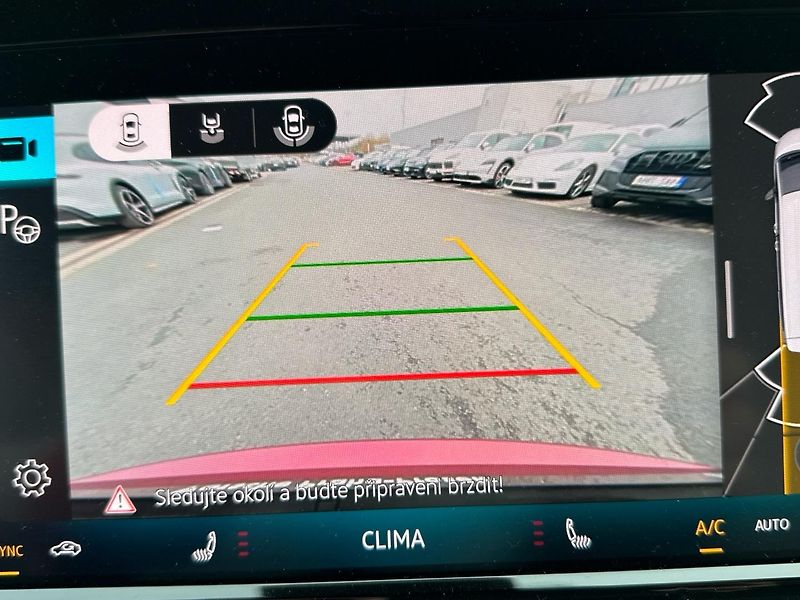 Volkswagen Multivan (2025) 1,5 TSI PHEV - fotka 22 z 23