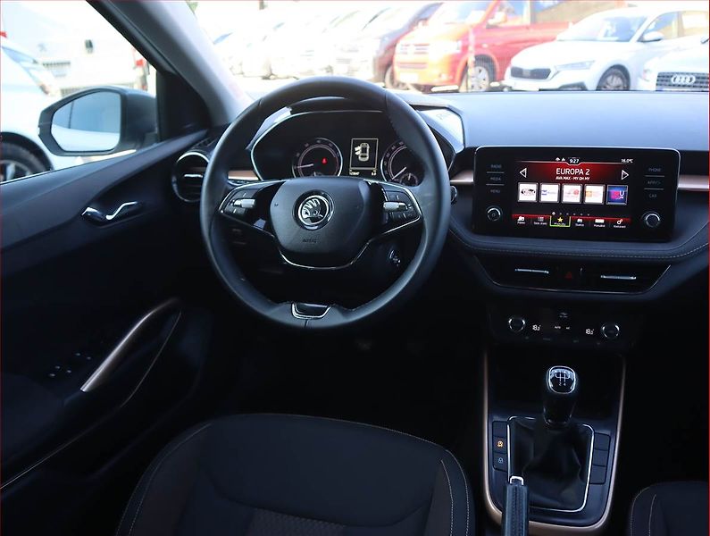 Škoda Fabia (2023) 1.0 TSI, Serv.kniha, Tempomat - fotka 7 z 22