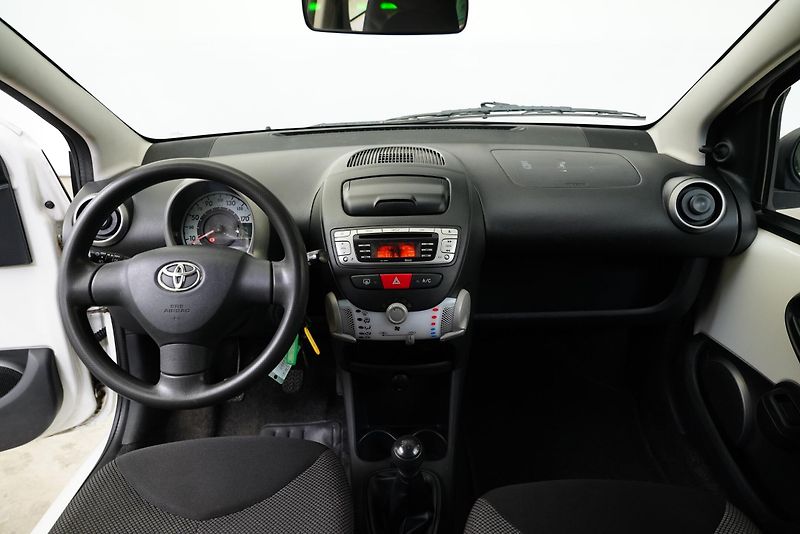 Toyota Aygo - fotka 5 z 20
