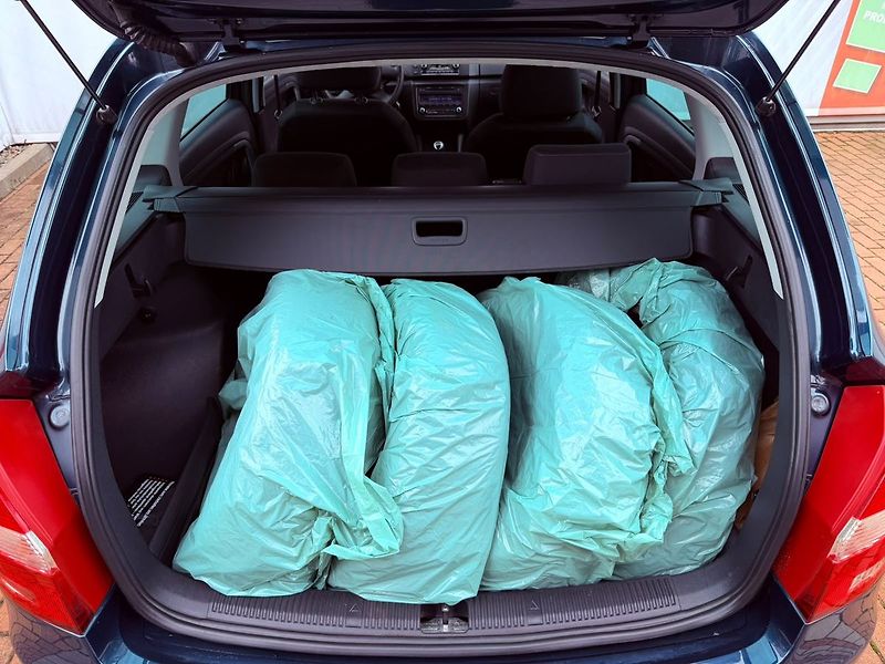 Škoda Fabia 1.2 TSi Family, Serviska, Auto - fotka 9 z 25