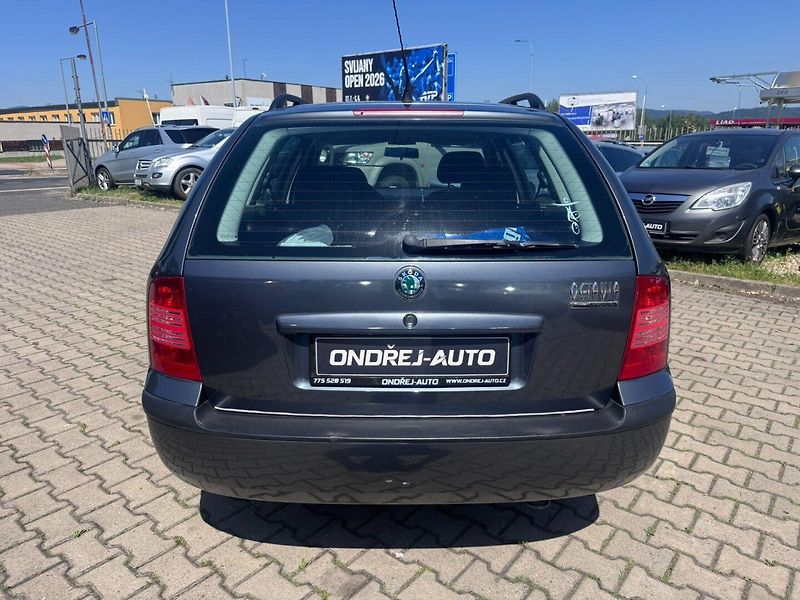 Škoda Octavia (2006) 1,6 MPI 75 KW STK - fotka 5 z 44