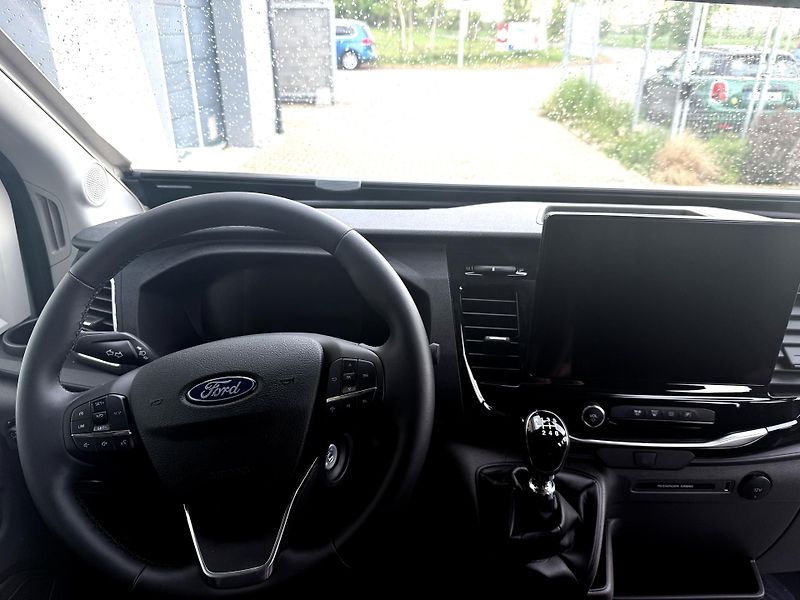 Karmann (2026) DEXTER 560 4x4 skladem - fotka 10 z 24