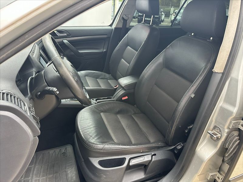 Škoda Octavia 2,0 TDI 103kW DSG - fotka 10 z 29
