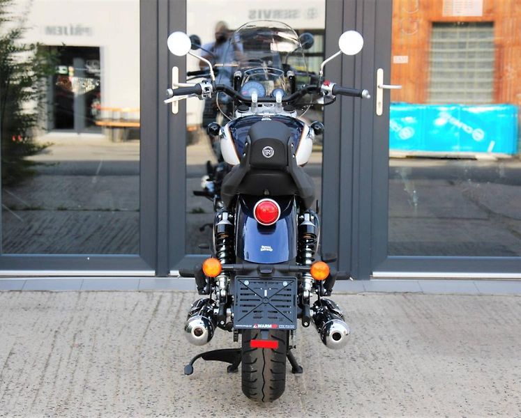 Royal Enfield Super Meteor 650 (2026) CELESTIAN BLUE - fotka 8 z 25