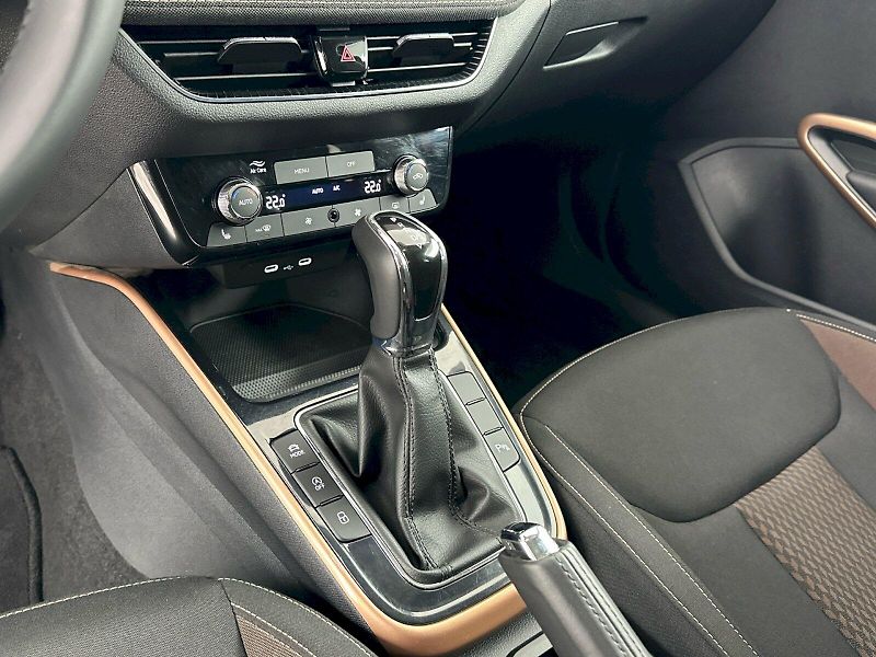 Škoda Fabia (2024) DSG 1.5TSI 110kW Top Selection - fotka 21 z 31