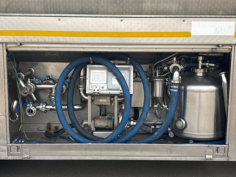 MAN TGS 26.400 6X2-4 ll EURO 6 - fotka 11 z 30