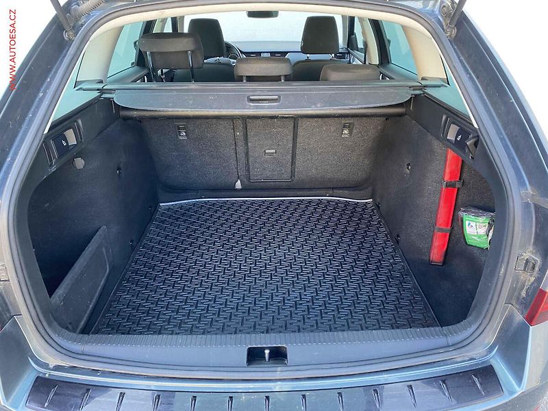Škoda Octavia (2018) 1.4TSI, 1.maj,ČR, Ambition - fotka 7 z 16