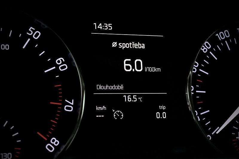 Škoda Octavia 3 1.4 TSI 110 kW - fotka 20 z 28