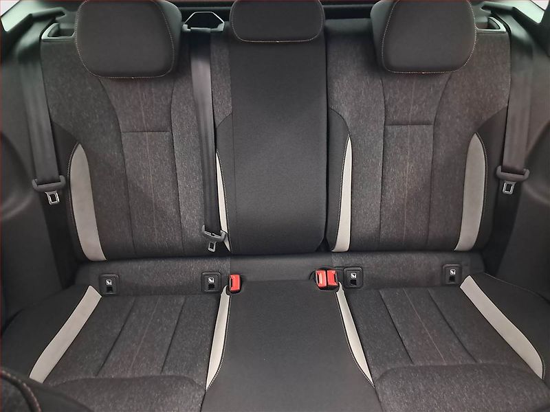 Škoda Scala (2023) Style 1.0 TSI, ČR,1.maj - fotka 10 z 19