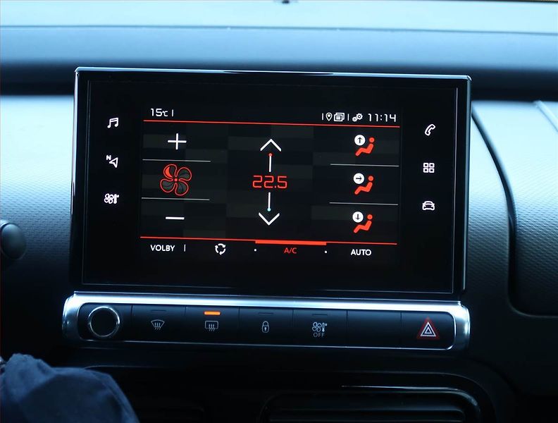 Citroën C4 Cactus (2018) 1.2 PureTech, Serv.kniha, Navi - fotka 12 z 19
