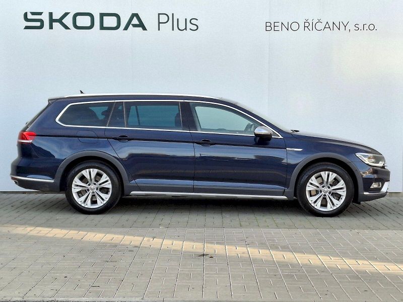 Volkswagen Passat (2016) Variant Alltrack DSG 4x4 2,0TD - fotka 12 z 35