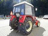 Traktor Zetor 7011.