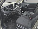Kia Carens (2014) 1.6 GDi 99kW, DPH, 1. Maj. - náhled 22