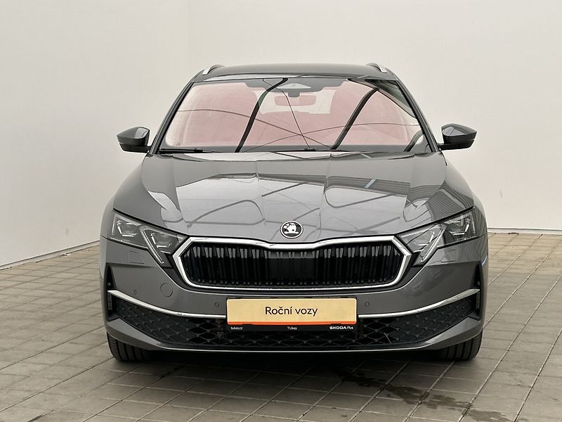 Škoda Octavia 1.5 TSI Top selection - fotka 4 z 32