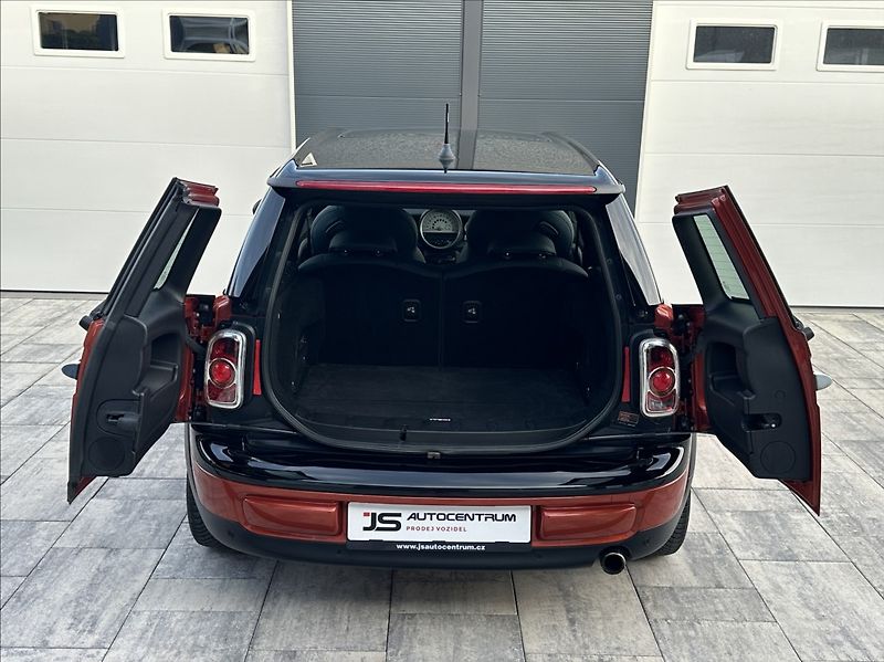 Mini Clubman 1,6 122PS  Chili JCW Recaro - fotka 36 z 50