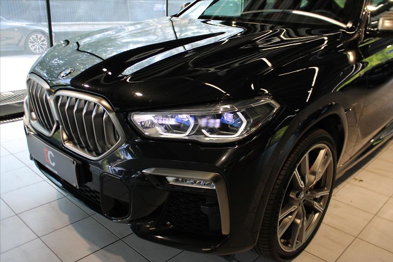 BMW X6 M50i xDrive adLED/360°/H&K - fotka 10 z 47
