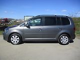 Volkswagen Touran 1,6 TDi CL BlueMotion*TAŽ.ZAŘ. - náhled 10