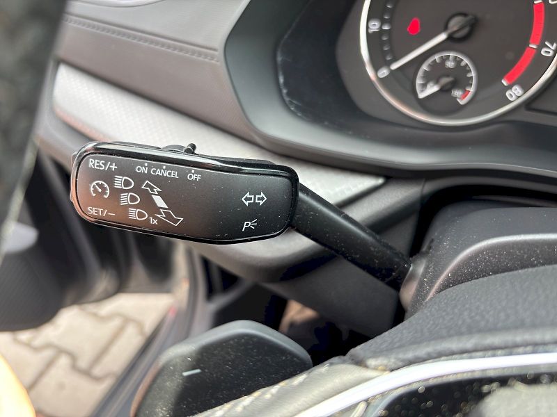 Škoda Octavia (2024) COM M-HEV AMB TS 110/1.5 A7F - fotka 22 z 29