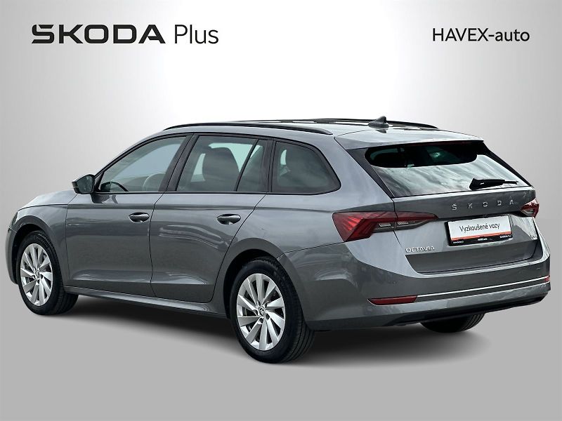 Škoda Octavia (2024) Combi 2.0 TDI 4x4 DSG Fresh - fotka 35 z 36