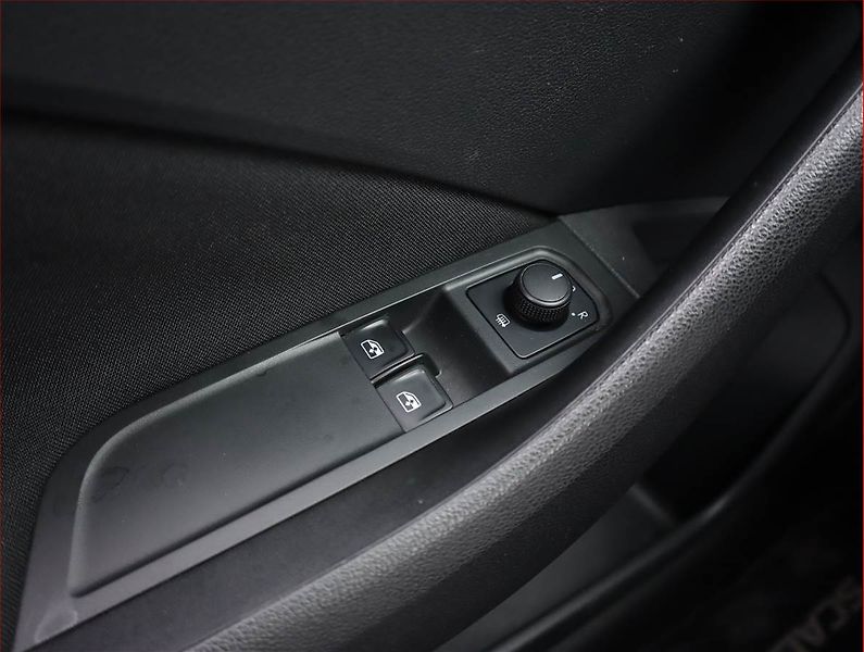 Škoda Scala (2020) Joy 1.0 TSI, Tempomat - fotka 13 z 20