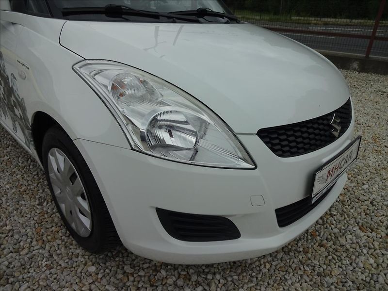 Suzuki Swift 1.2i16V NOVÉ ROZVODY - fotka 10 z 47