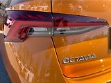 Škoda Octavia COMBI 2.0 TDi DSG 7st. STYLE P - náhled 25