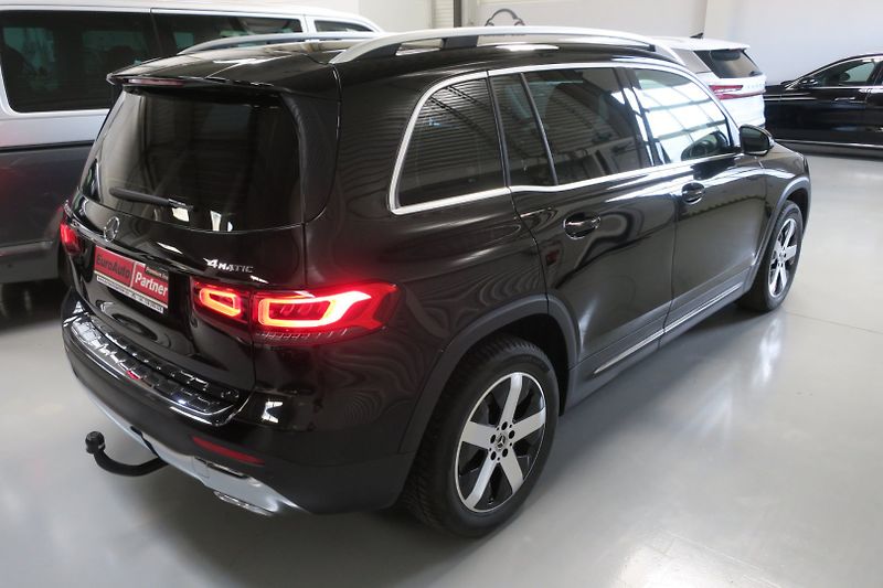 Mercedes-Benz GLB (2022) 220 D 4MATIC - fotka 4 z 48