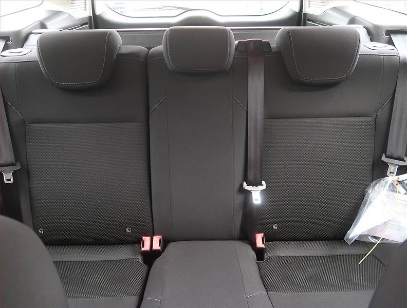 Ford Focus (2015) 1.5 TDCi, Serv.kniha, Navi - fotka 10 z 17