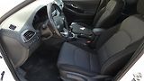 Hyundai i30 Kombi 1.5 T-GDI mHEV Family Co - náhled 18