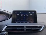 Peugeot 3008 (2019) 1.2PT, Allure, AT, panor - náhled 18