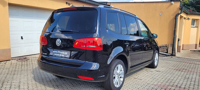 Volkswagen Touran (2013) 1,2TSi 77kW benzín „Life“ - fotka 5 z 35