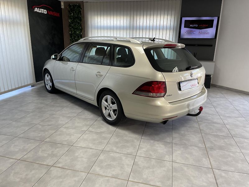Volkswagen Golf TSi ČR 1.MAJ. 6M TZ DIGIAC   - fotka 8 z 23