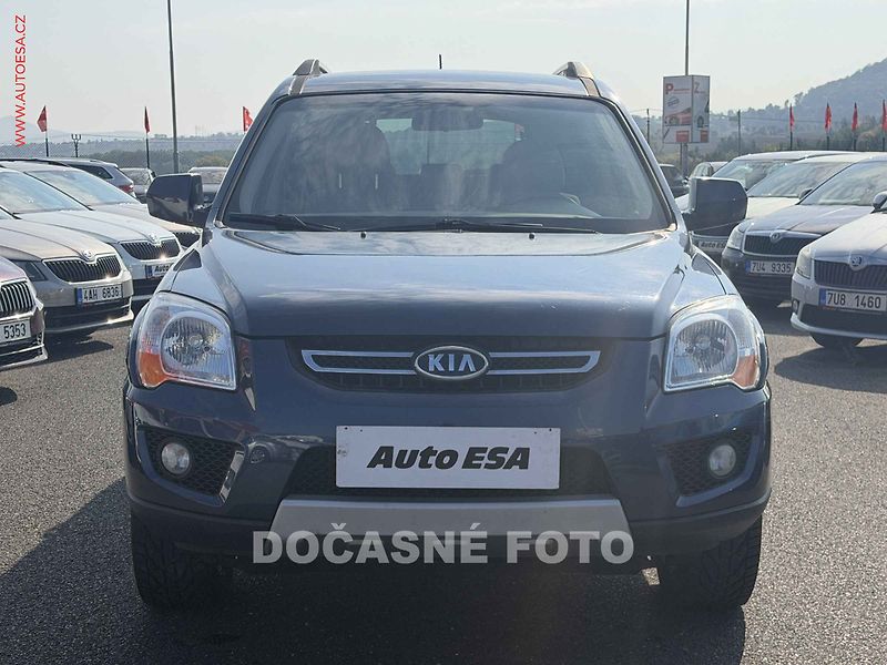 Kia Sportage (2009) 2.0CRDi - fotka 2 z 18