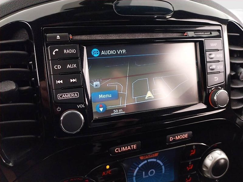 Nissan Juke (2015) Tekna 1.6 DIG-T, Navi - fotka 13 z 20