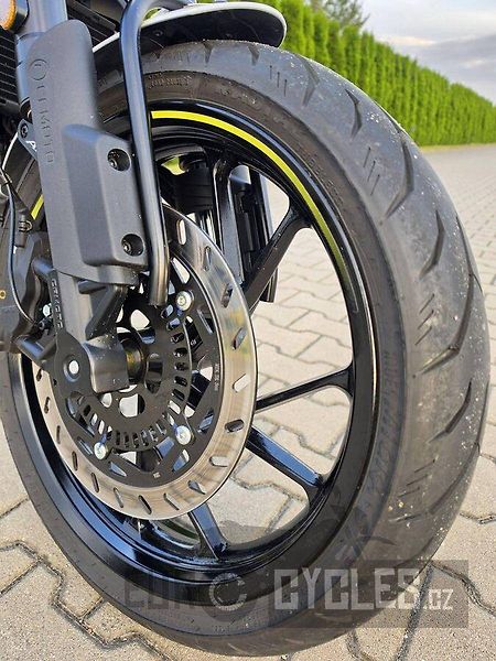 CFMOTO 300 CL-X (2024) - fotka 9 z 16