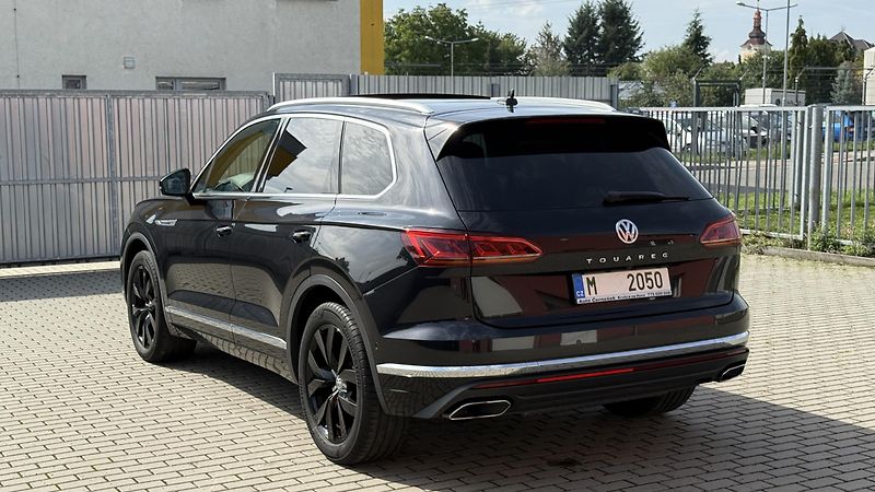 Volkswagen Touareg 3.0TDi*210kW*EXKLUSIVE* - fotka 3 z 24