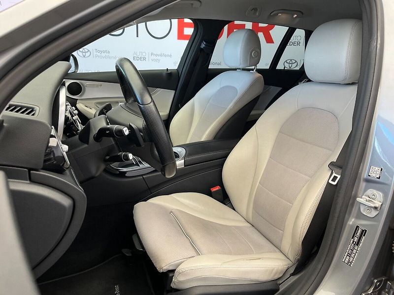 Mercedes-Benz Třídy C C 250 d 4MATIC Avantgarde - fotka 7 z 27