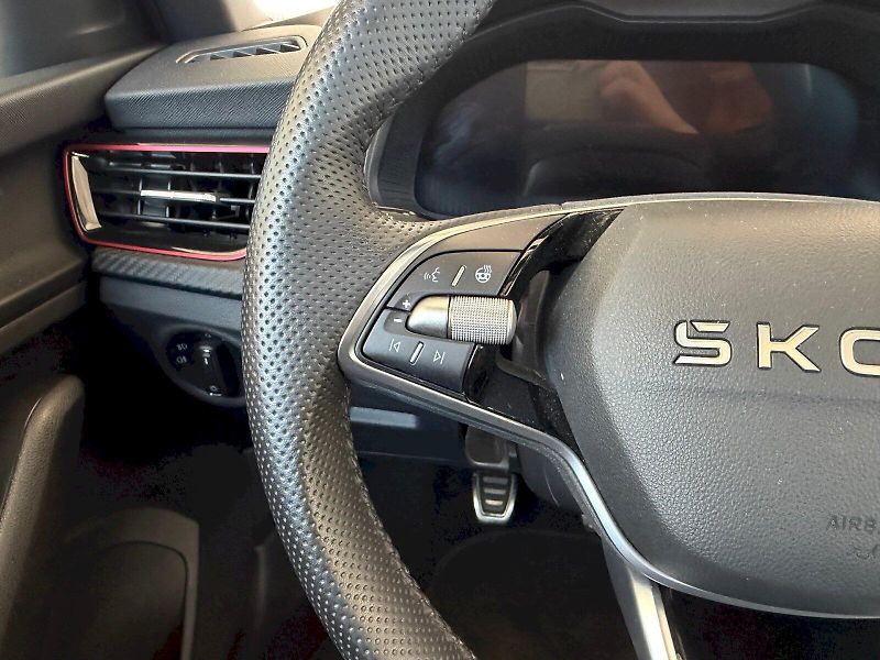 Škoda Kamiq (2025) Monte Carlo 1.0 TSI / 85 kW M6 - fotka 10 z 27